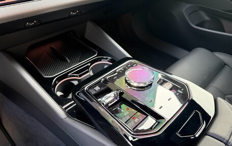 BMW 5 серия, 2025 год, 8 180 548 рублей, 12 фотография