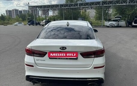 KIA Optima IV, 2018 год, 1 890 000 рублей, 10 фотография