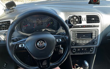 Volkswagen Polo VI (EU Market), 2016 год, 1 100 000 рублей, 14 фотография