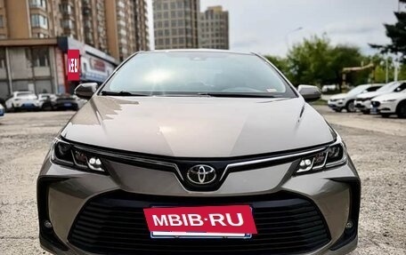 Toyota Corolla, 2022 год, 1 300 000 рублей, 2 фотография