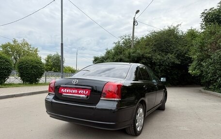Toyota Avensis III рестайлинг, 2005 год, 650 000 рублей, 3 фотография