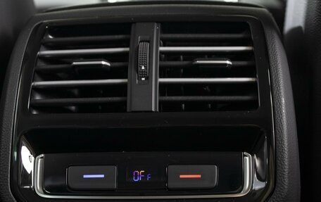 Volkswagen Passat B8 рестайлинг, 2016 год, 1 630 000 рублей, 22 фотография