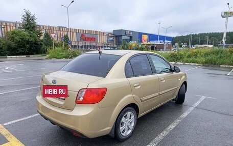 KIA Rio II, 2010 год, 620 000 рублей, 3 фотография