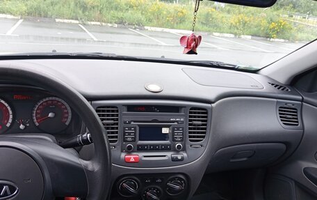 KIA Rio II, 2010 год, 620 000 рублей, 17 фотография