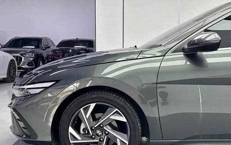 Hyundai Elantra, 2023 год, 1 500 000 рублей, 8 фотография