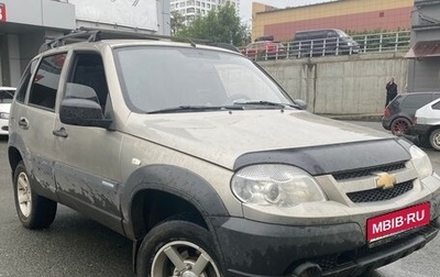 Chevrolet Niva I рестайлинг, 2012 год, 310 000 рублей, 1 фотография