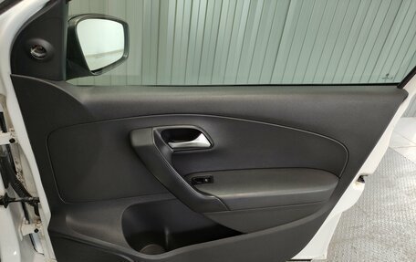 Volkswagen Polo VI (EU Market), 2015 год, 527 000 рублей, 16 фотография