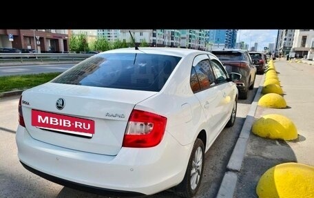 Skoda Rapid I, 2014 год, 995 000 рублей, 4 фотография