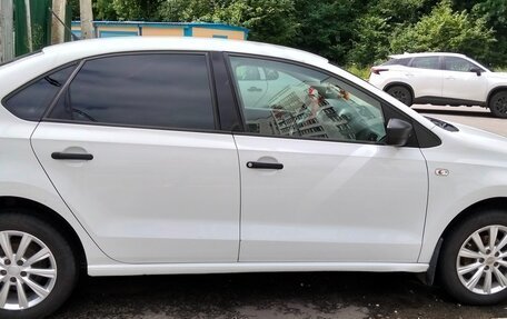Volkswagen Polo VI (EU Market), 2014 год, 695 000 рублей, 2 фотография