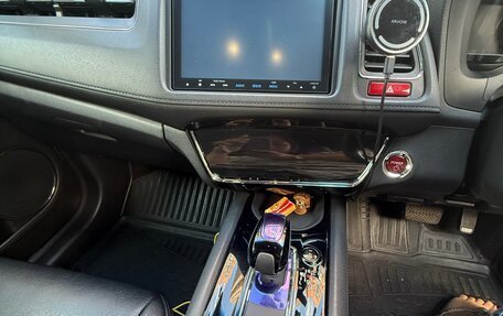 Honda Vezel, 2014 год, 1 290 000 рублей, 3 фотография