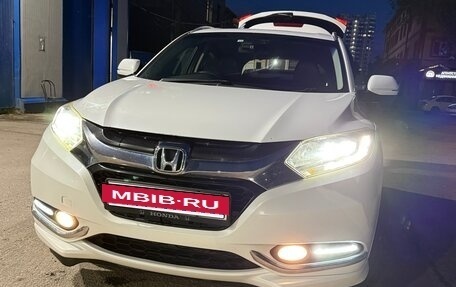Honda Vezel, 2014 год, 1 290 000 рублей, 8 фотография