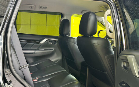 Mitsubishi Pajero Sport III рестайлинг, 2016 год, 2 999 000 рублей, 17 фотография