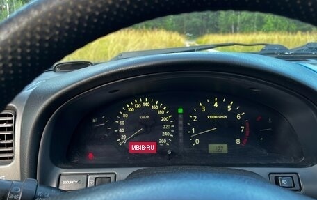 Nissan Maxima VIII, 2002 год, 360 000 рублей, 11 фотография