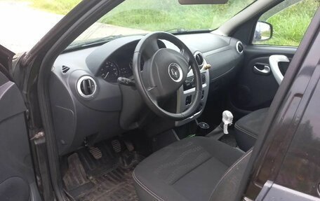 Renault Sandero I, 2014 год, 700 000 рублей, 4 фотография