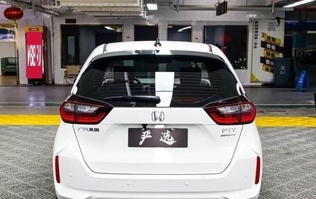 Honda Fit, 2022 год, 1 110 000 рублей, 5 фотография