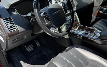 Land Rover Range Rover IV рестайлинг, 2014 год, 2 800 000 рублей, 5 фотография