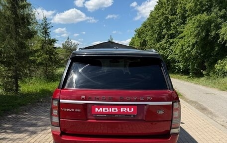 Land Rover Range Rover IV рестайлинг, 2014 год, 2 800 000 рублей, 4 фотография