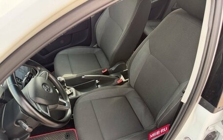 Skoda Rapid I, 2014 год, 830 000 рублей, 6 фотография