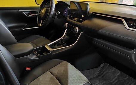 Toyota RAV4, 2025 год, 4 050 000 рублей, 5 фотография
