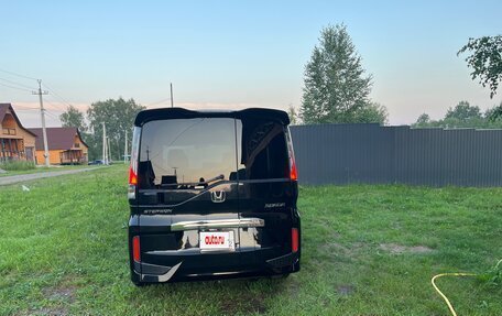 Honda Stepwgn IV, 2016 год, 1 550 000 рублей, 6 фотография