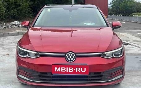 Volkswagen Golf VIII, 2021 год, 1 400 000 рублей, 2 фотография