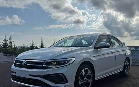 Volkswagen Bora, 2022 год, 1 402 000 рублей, 1 фотография