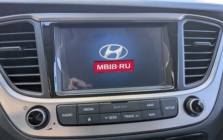 Hyundai Solaris II рестайлинг, 2018 год, 1 390 000 рублей, 17 фотография