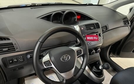 Toyota Verso I, 2014 год, 1 190 000 рублей, 12 фотография