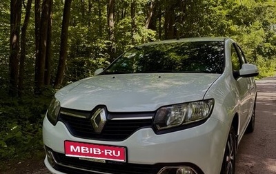Renault Logan II, 2017 год, 784 999 рублей, 1 фотография