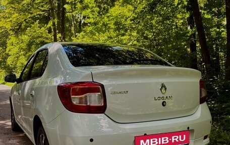 Renault Logan II, 2017 год, 784 999 рублей, 5 фотография
