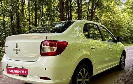 Renault Logan II, 2017 год, 784 999 рублей, 3 фотография