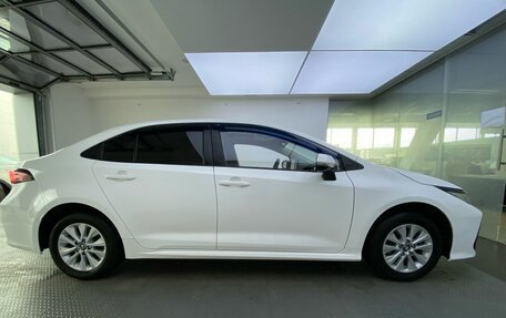 Toyota Corolla, 2022 год, 1 799 000 рублей, 4 фотография