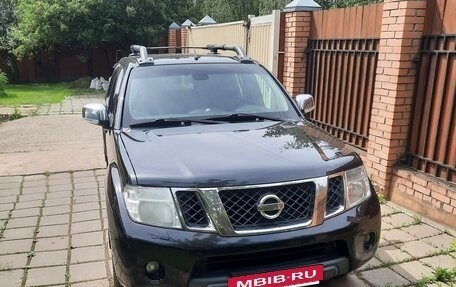 Nissan Navara (Frontier), 2011 год, 1 550 000 рублей, 14 фотография