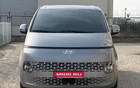 Hyundai Staria, 2025 год, 4 480 000 рублей, 2 фотография