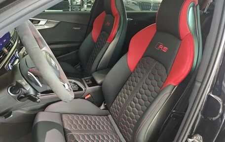 Audi RS 4, 2024 год, 12 499 000 рублей, 5 фотография