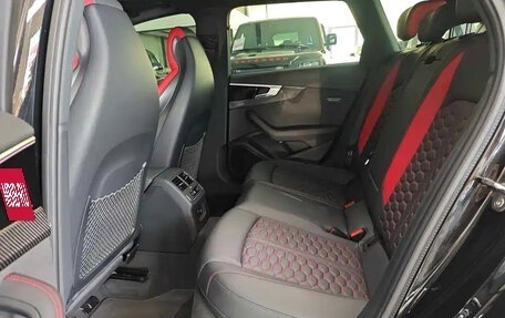 Audi RS 4, 2024 год, 12 499 000 рублей, 7 фотография