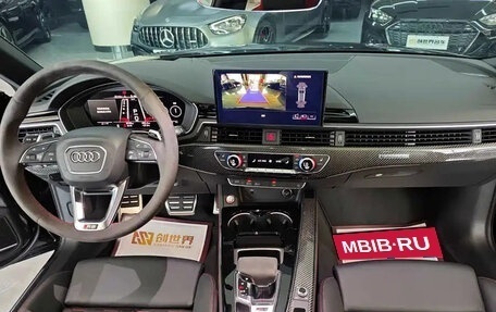 Audi RS 4, 2024 год, 12 499 000 рублей, 8 фотография