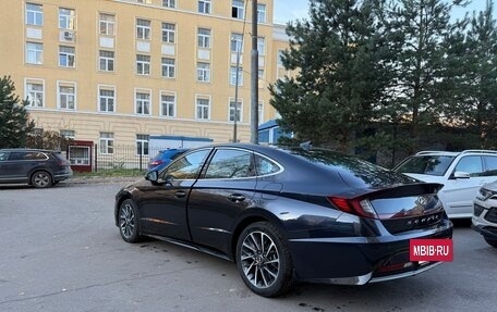 Hyundai Sonata VIII, 2021 год, 3 550 000 рублей, 5 фотография