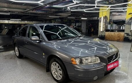 Volvo S60 III, 2004 год, 600 000 рублей, 1 фотография