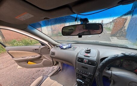 Nissan Sunny B15, 2000 год, 180 000 рублей, 1 фотография