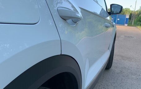 Volkswagen T-Roc I, 2022 год, 2 650 000 рублей, 8 фотография
