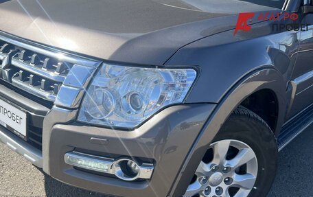 Mitsubishi Pajero IV, 2015 год, 2 290 000 рублей, 2 фотография