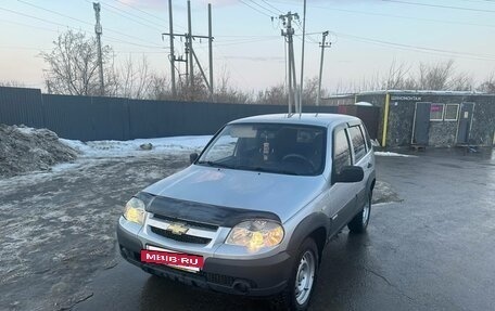 Chevrolet Niva I рестайлинг, 2011 год, 357 000 рублей, 2 фотография