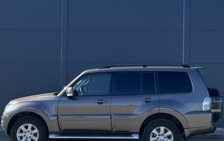 Mitsubishi Pajero IV, 2015 год, 2 290 000 рублей, 13 фотография