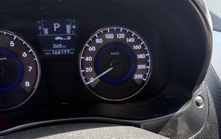 Hyundai Solaris II рестайлинг, 2012 год, 730 000 рублей, 19 фотография