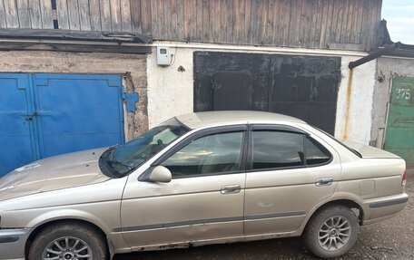 Nissan Sunny B15, 2000 год, 180 000 рублей, 3 фотография