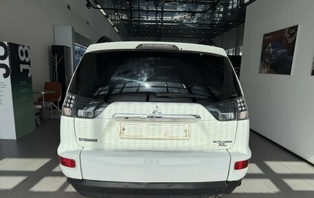 Mitsubishi Outlander III рестайлинг 3, 2011 год, 1 090 000 рублей, 5 фотография