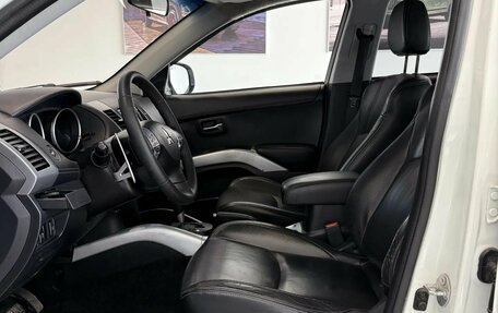 Mitsubishi Outlander III рестайлинг 3, 2011 год, 1 090 000 рублей, 7 фотография