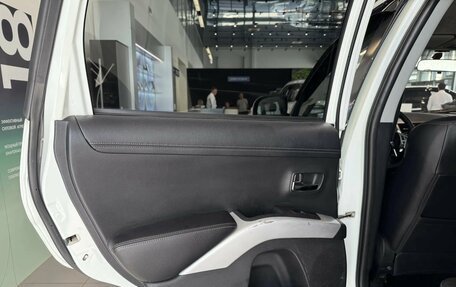 Mitsubishi Outlander III рестайлинг 3, 2011 год, 1 090 000 рублей, 13 фотография