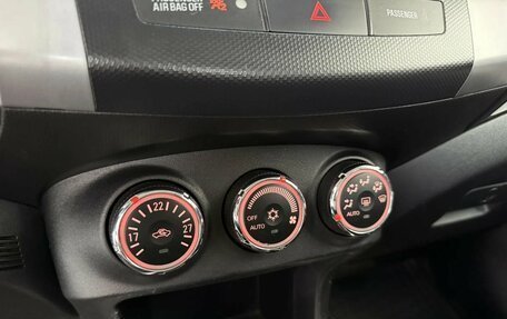 Mitsubishi Outlander III рестайлинг 3, 2011 год, 1 090 000 рублей, 18 фотография